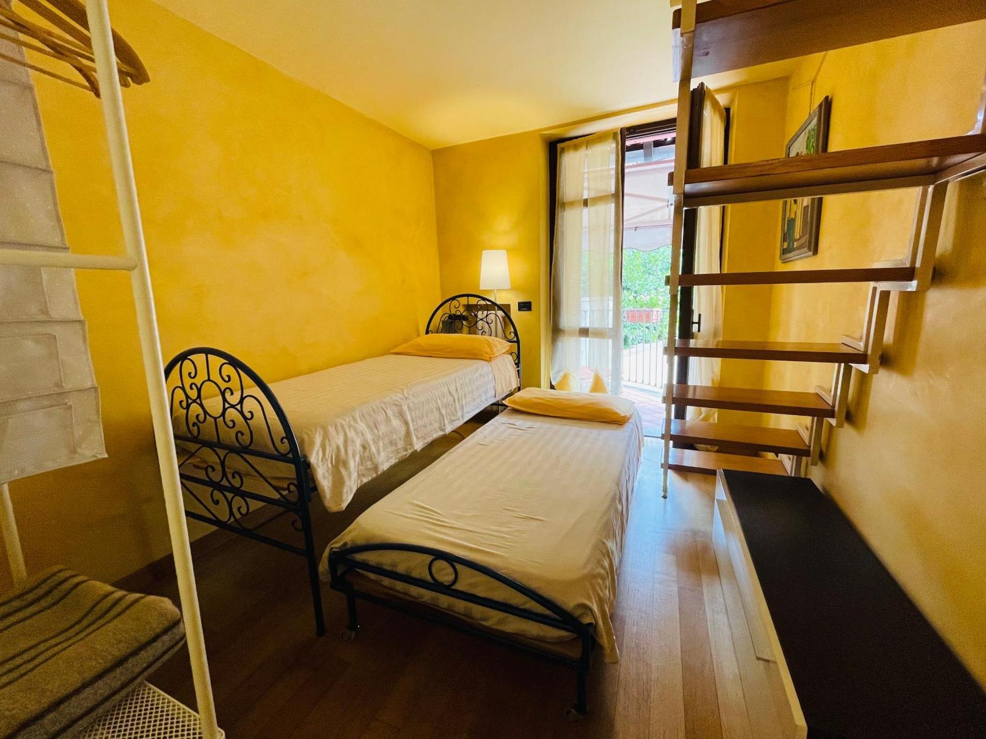 Casa Caroli, Charme E Comfort Nel Cuore Di Alba Zewnętrze zdjęcie