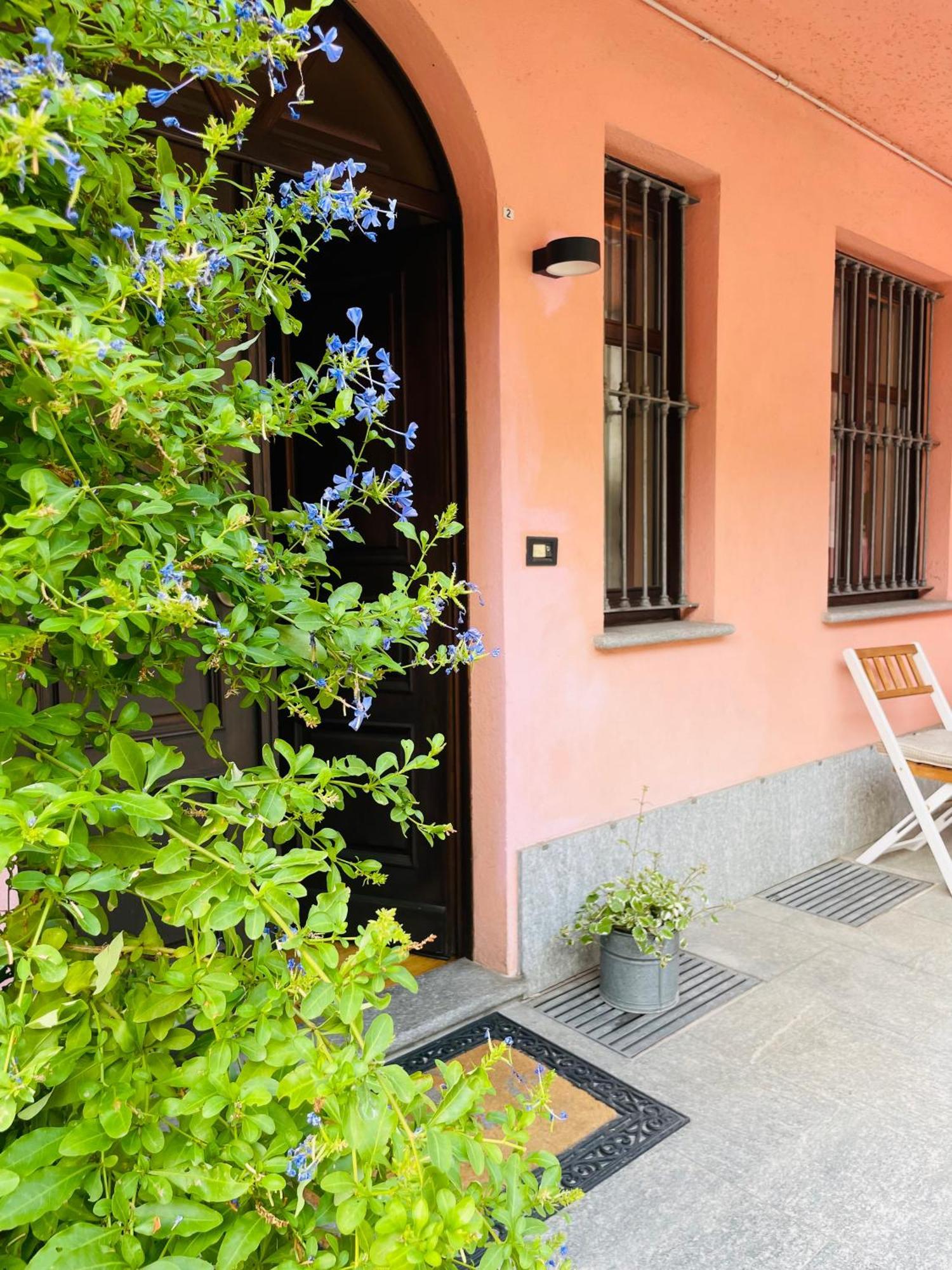 Casa Caroli, Charme E Comfort Nel Cuore Di Alba Zewnętrze zdjęcie